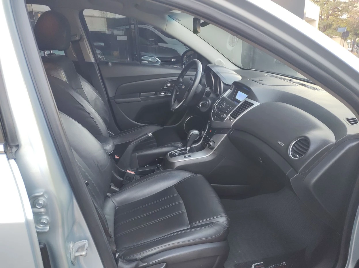 CHEVROLET CRUZE