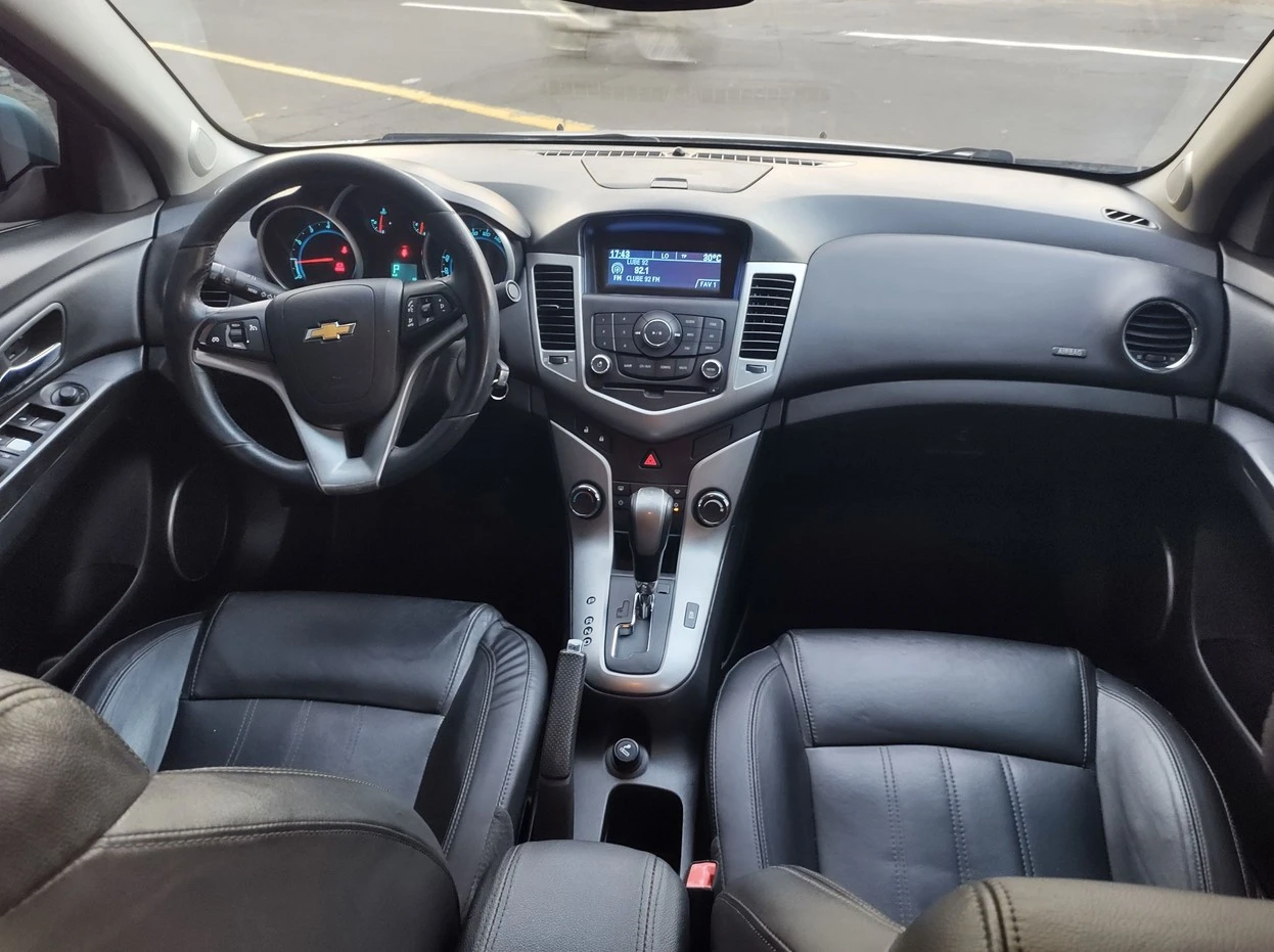 CHEVROLET CRUZE