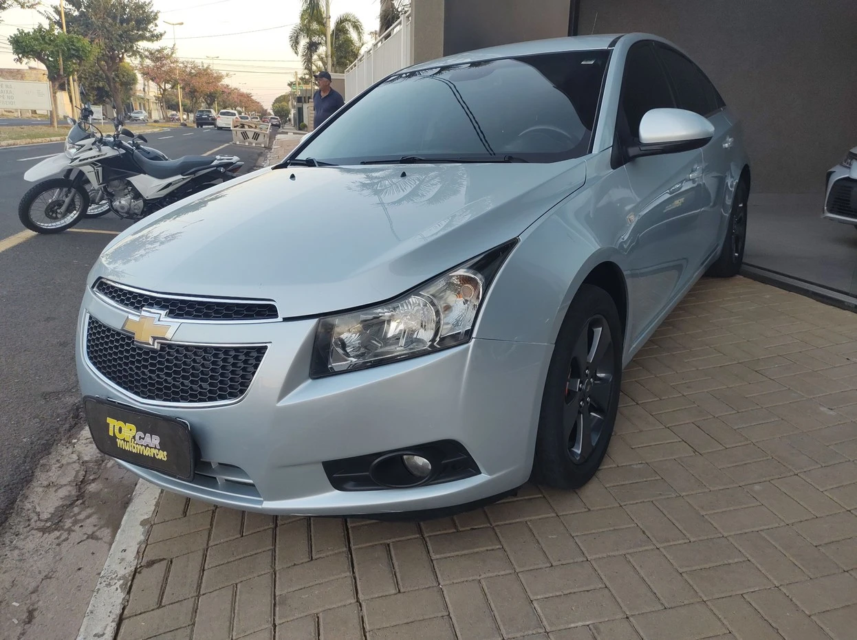 CHEVROLET CRUZE