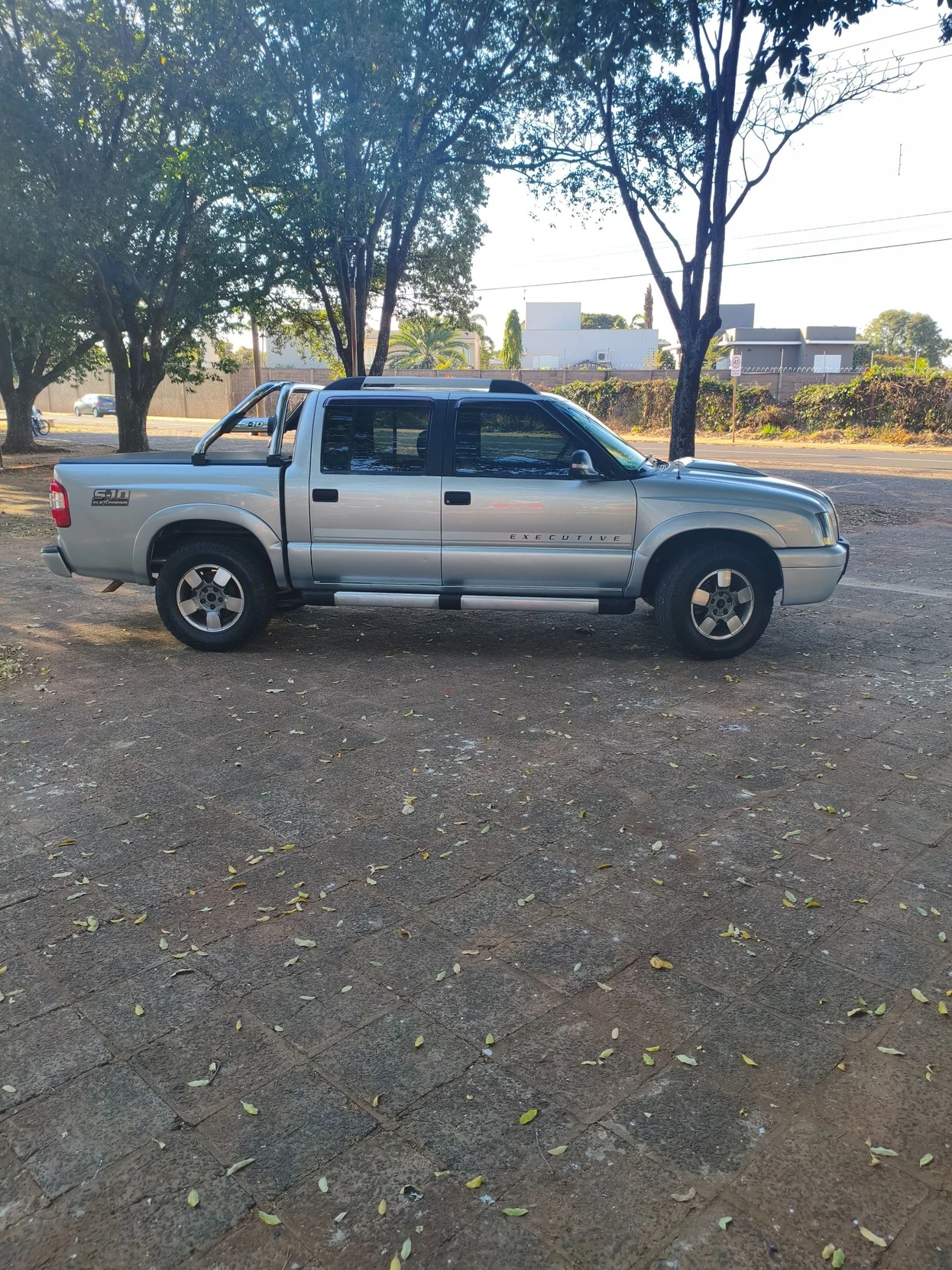 CHEVROLET S10
