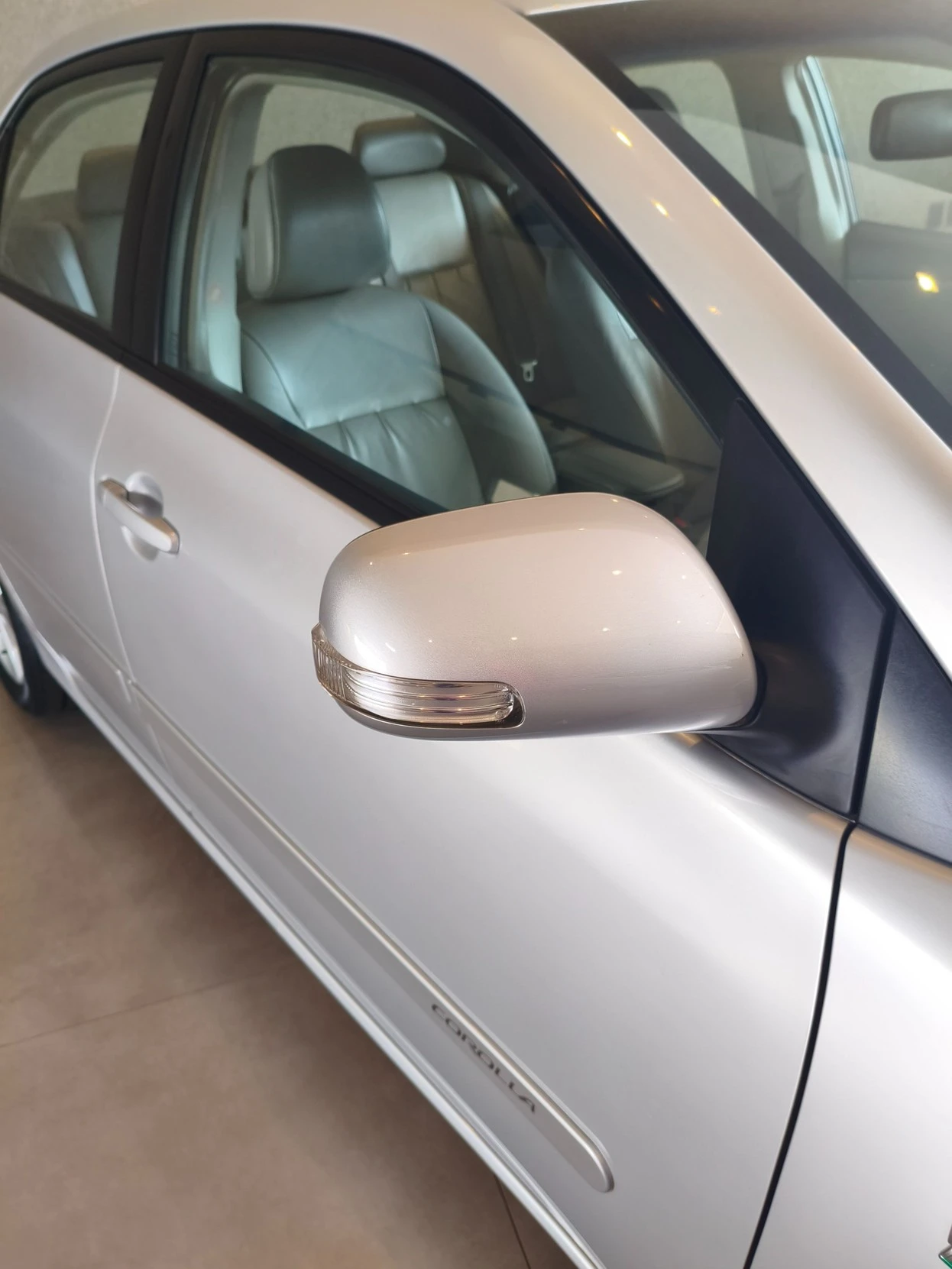 TOYOTA COROLLA