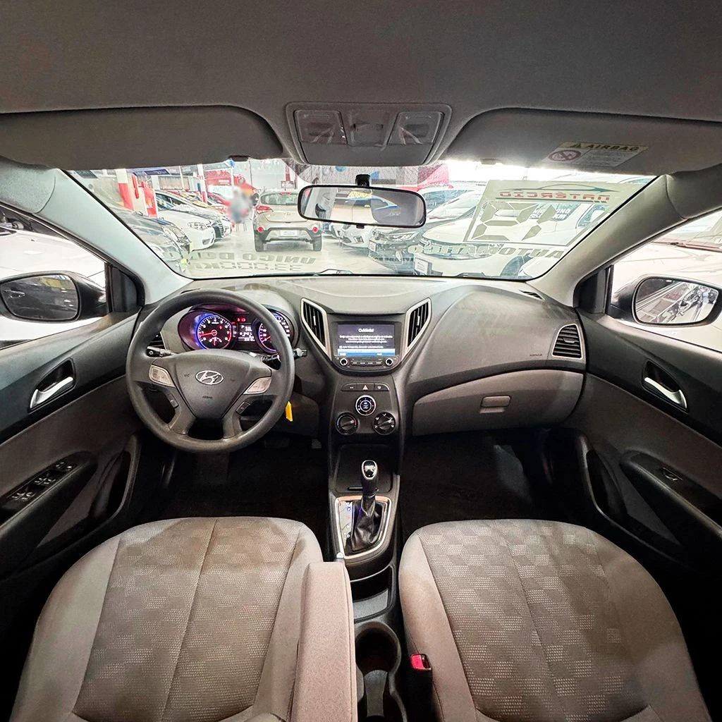 HYUNDAI HB20S
