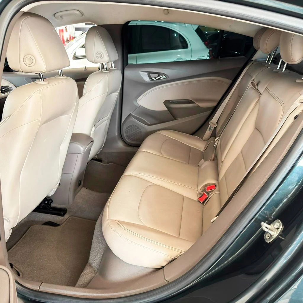 CHEVROLET CRUZE