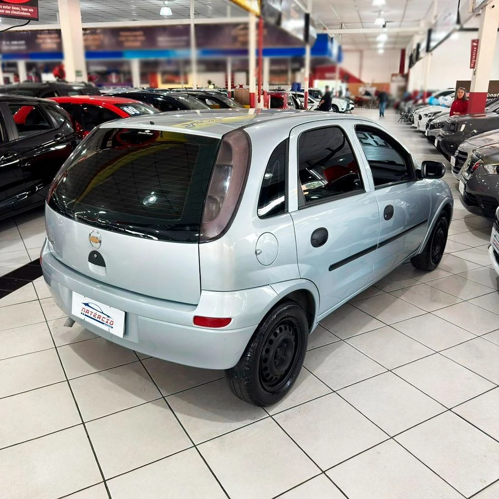 CHEVROLET CORSA