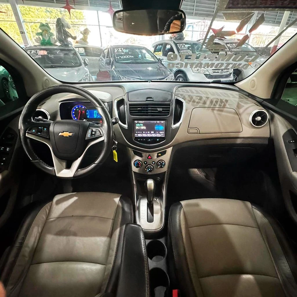 CHEVROLET TRACKER