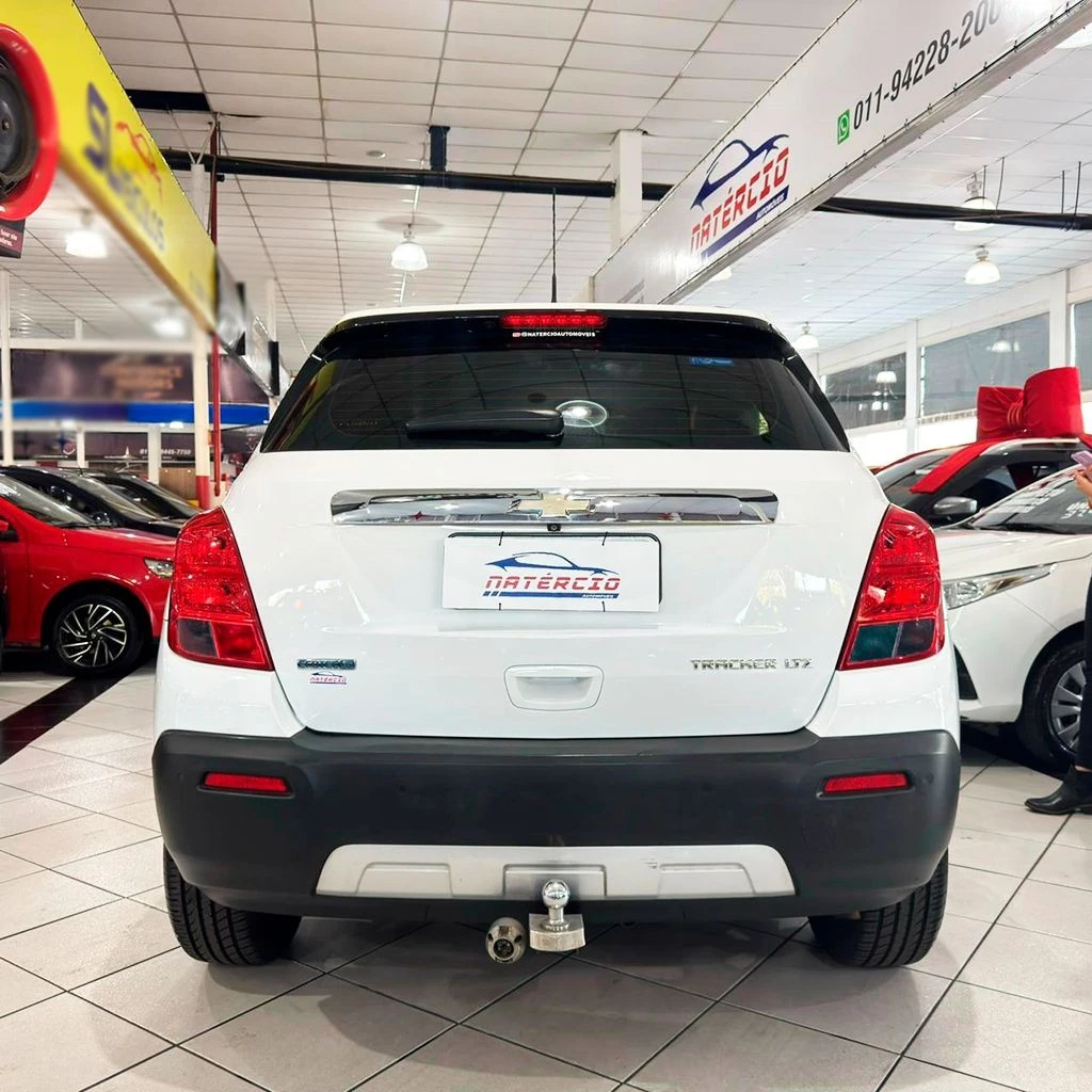 CHEVROLET TRACKER