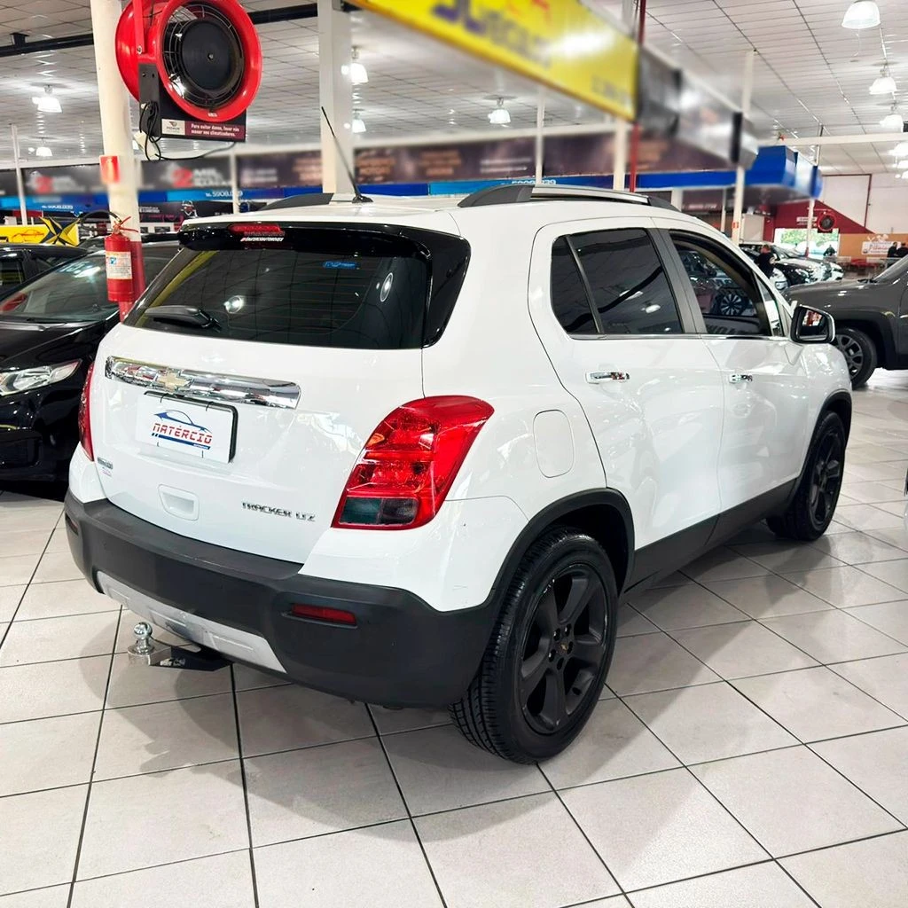 CHEVROLET TRACKER