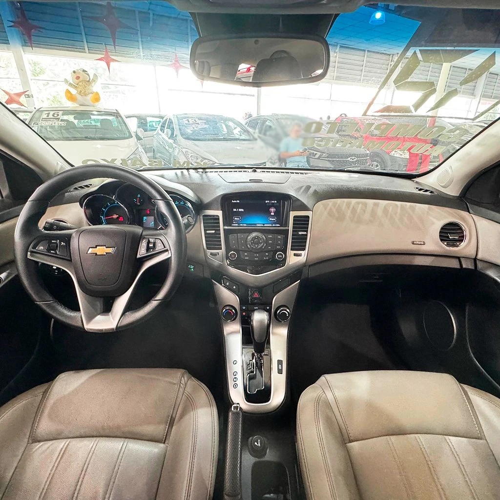 CHEVROLET CRUZE