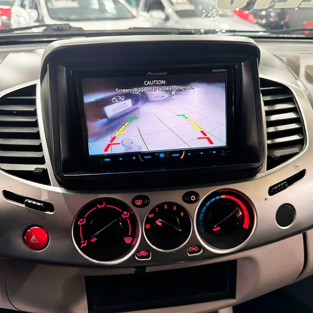 MITSUBISHI L200 OUTDOOR