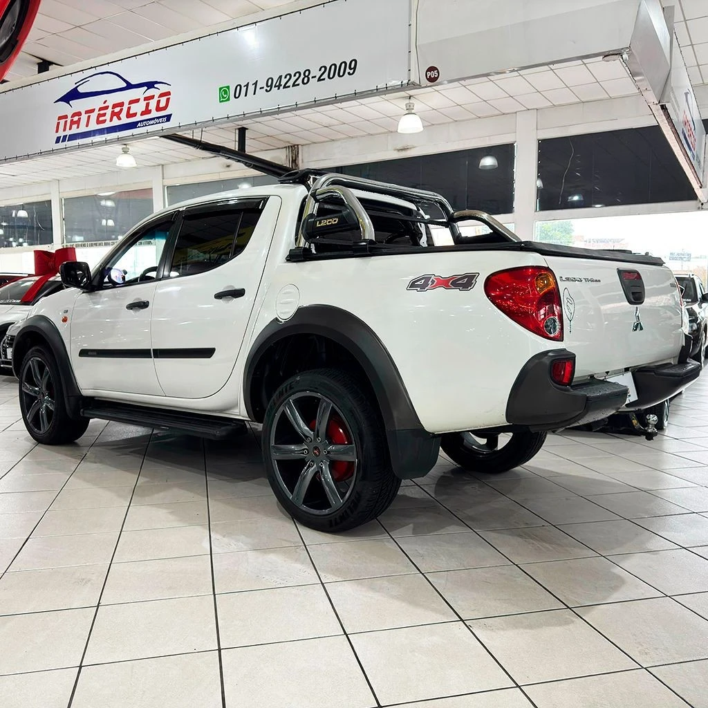 MITSUBISHI L200 OUTDOOR