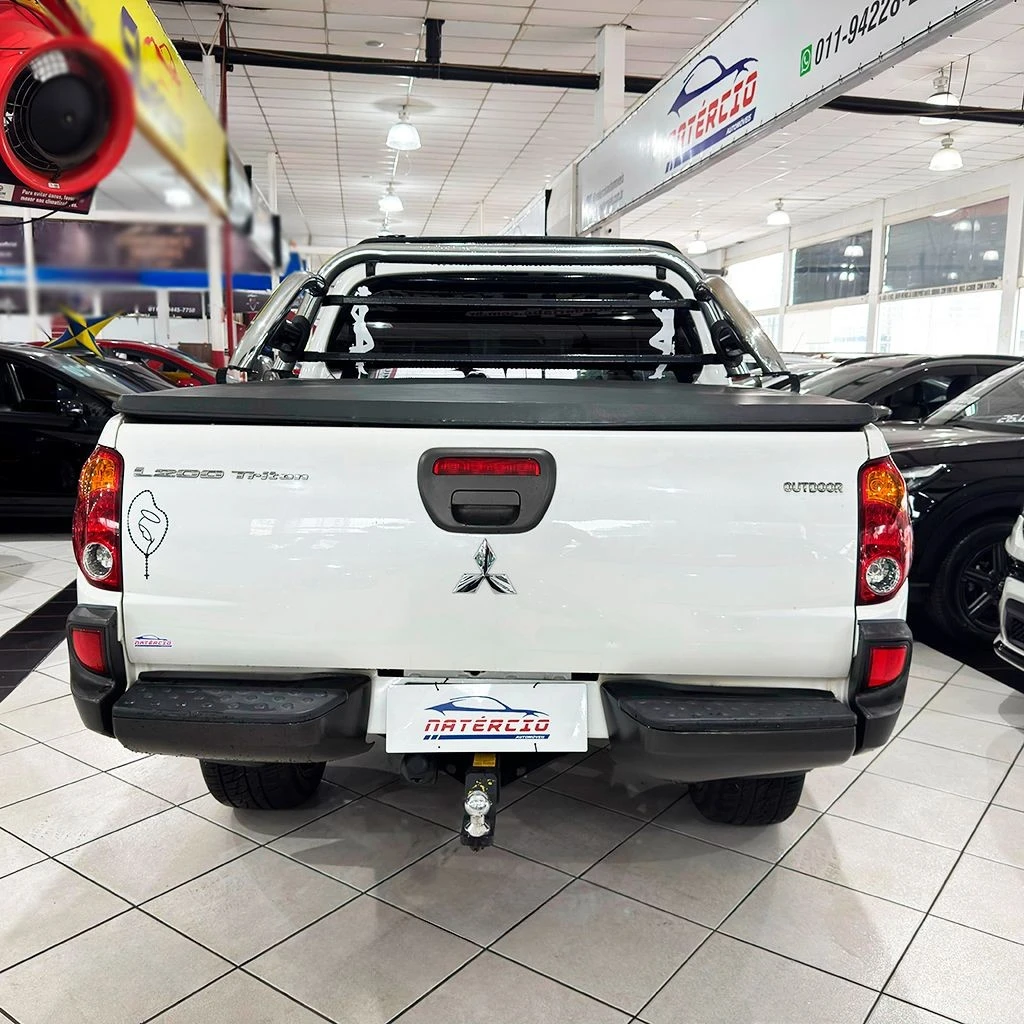 MITSUBISHI L200 OUTDOOR