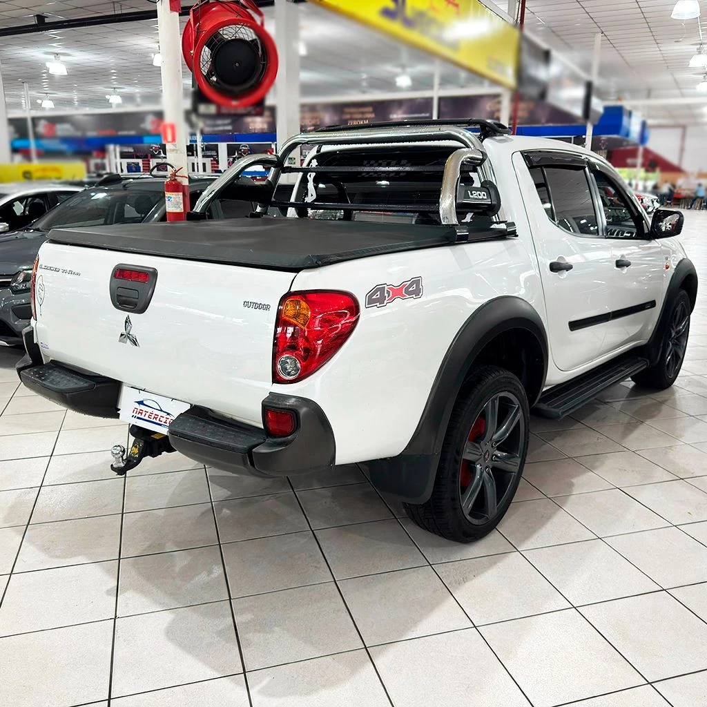 MITSUBISHI L200 OUTDOOR