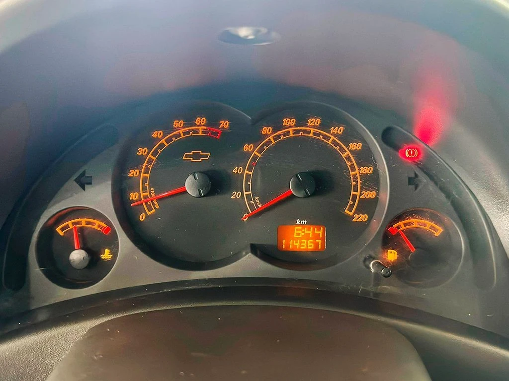 CHEVROLET CORSA