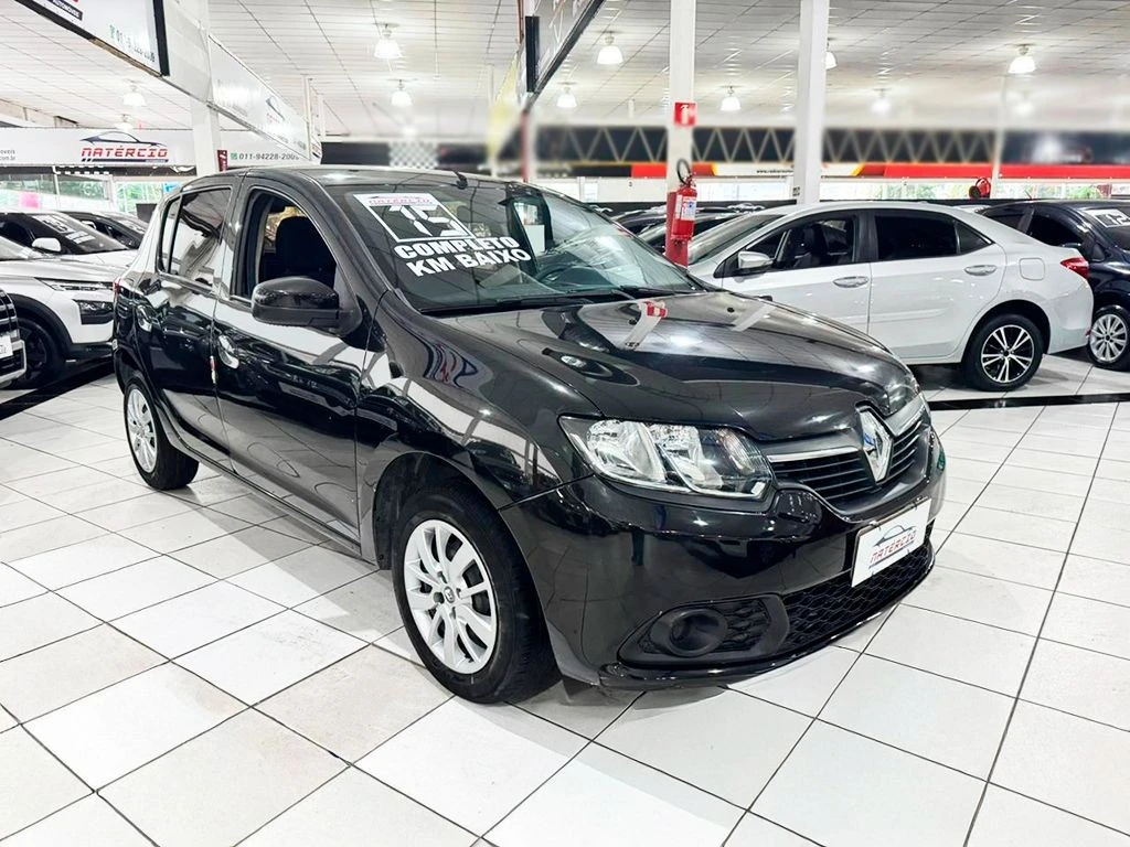 RENAULT SANDERO