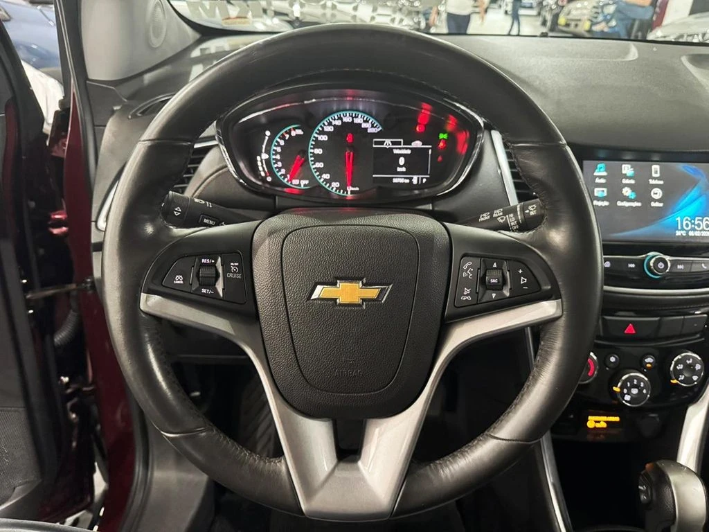 CHEVROLET TRACKER