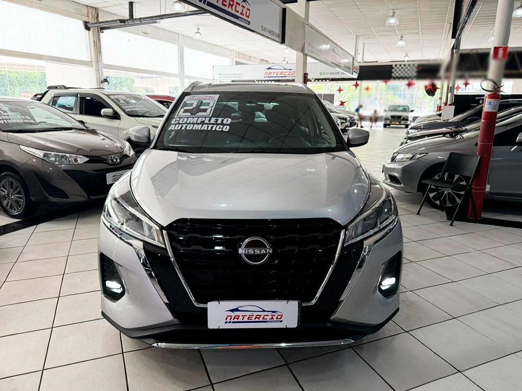 NISSAN KICKS