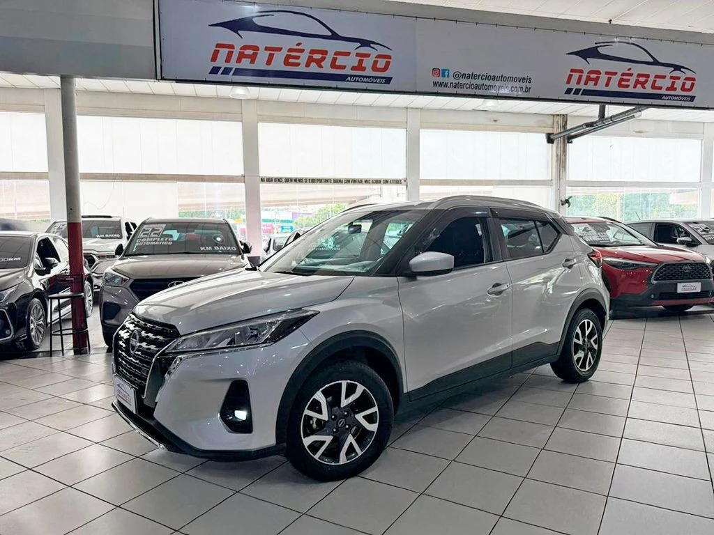 NISSAN KICKS