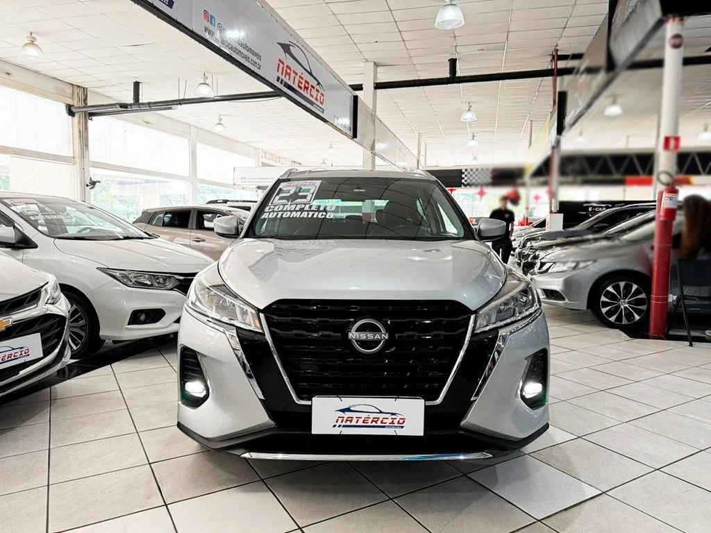 NISSAN KICKS