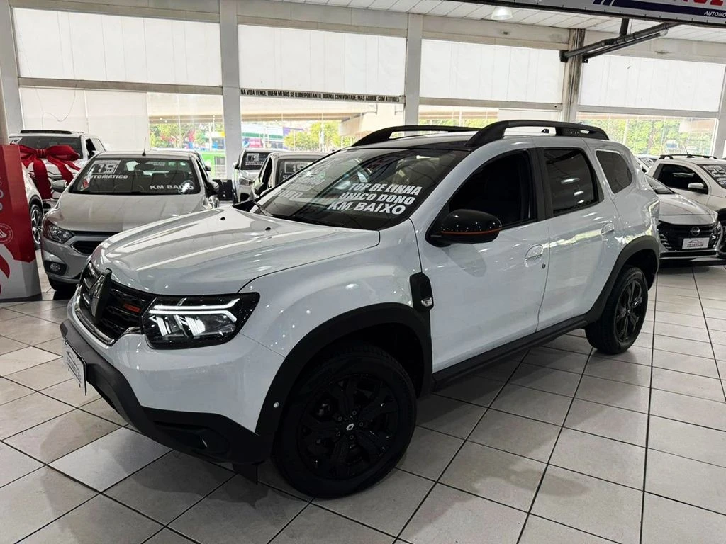 RENAULT DUSTER