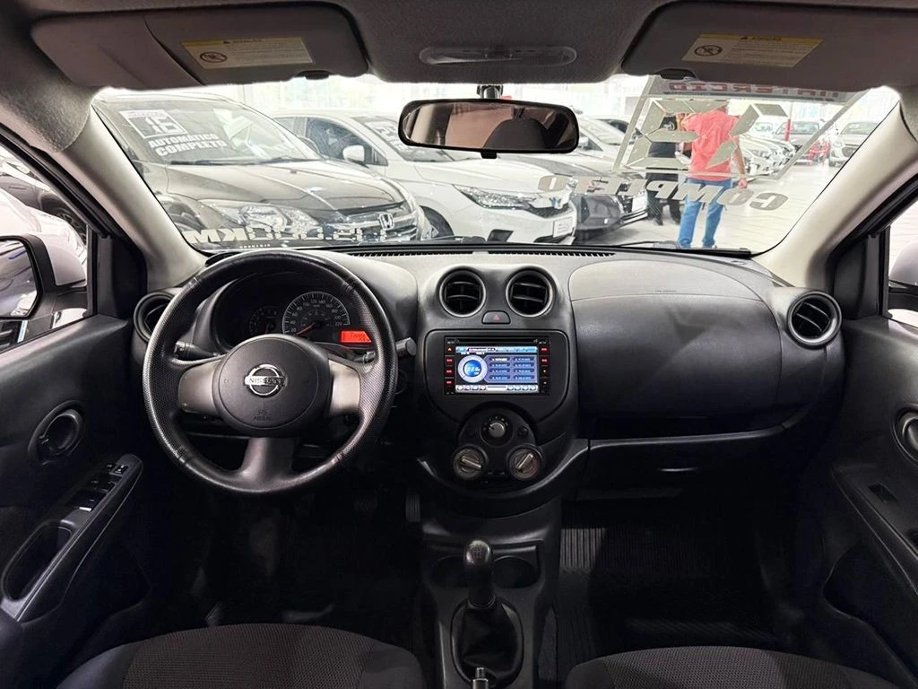 NISSAN VERSA