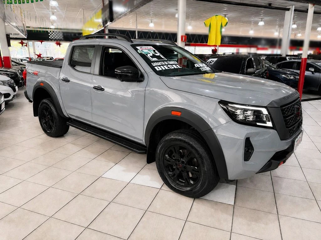 NISSAN FRONTIER