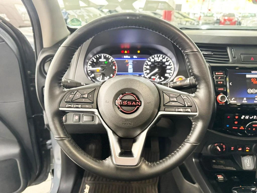 NISSAN FRONTIER