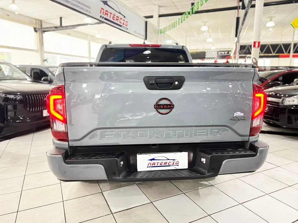 NISSAN FRONTIER