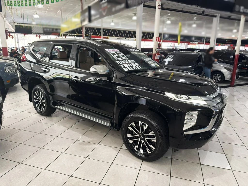 MITSUBISHI PAJERO SPORT