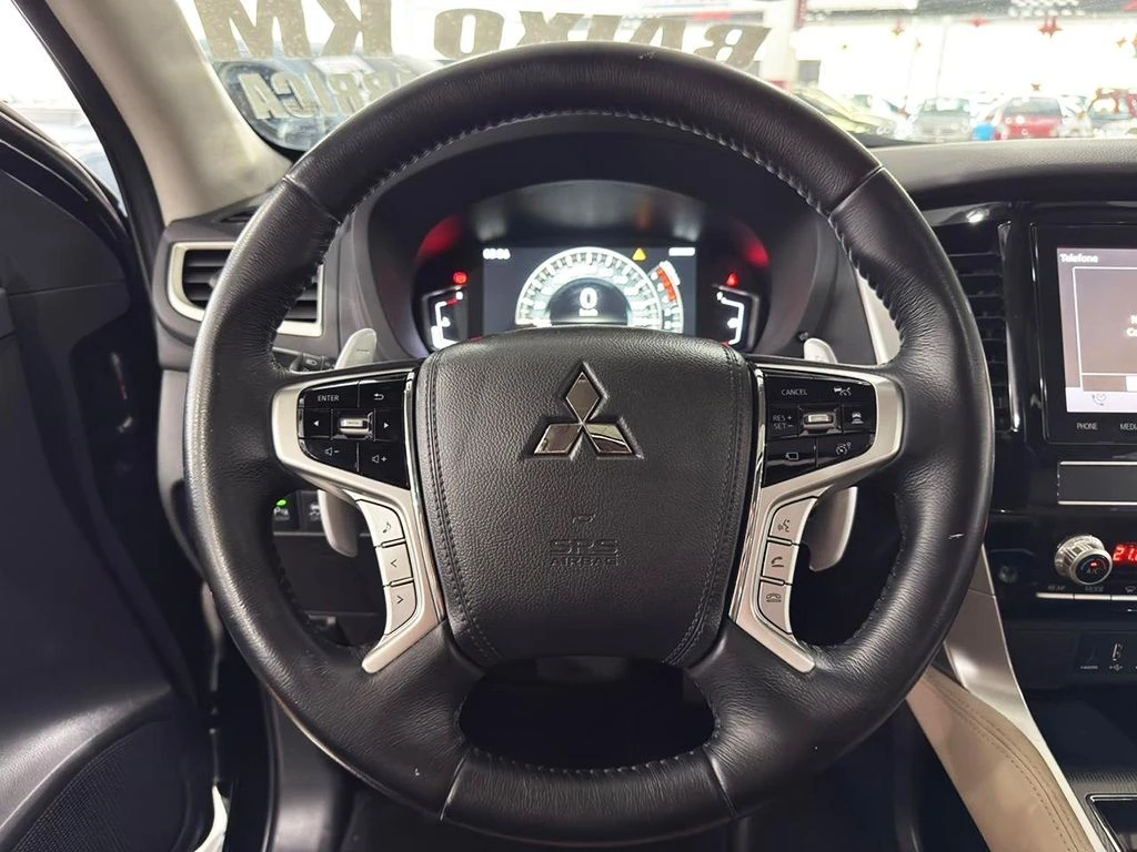 MITSUBISHI PAJERO SPORT