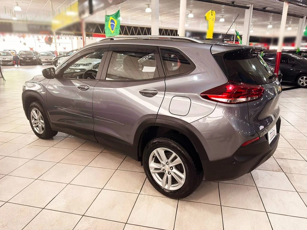 CHEVROLET TRACKER