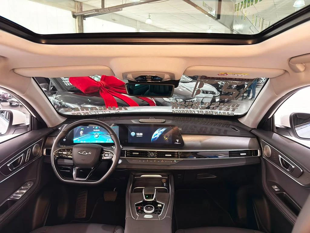 CHERY TIGGO 8