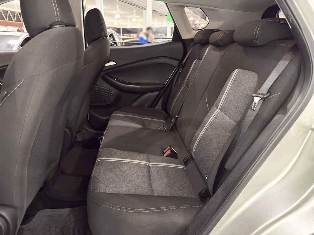 CHEVROLET TRACKER