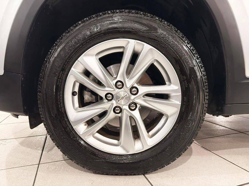 CHEVROLET TRACKER