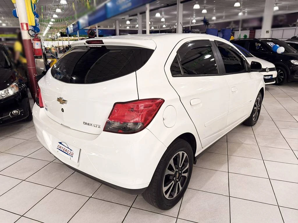 CHEVROLET ONIX