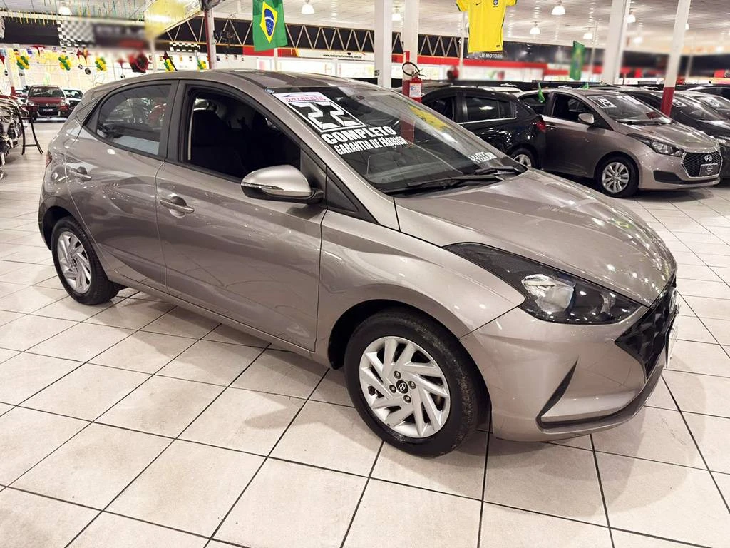 HYUNDAI HB20