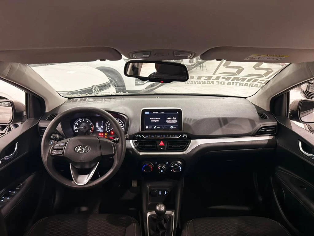 HYUNDAI HB20