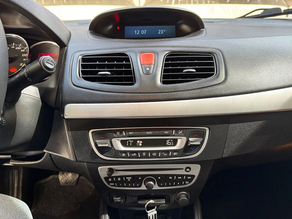 RENAULT FLUENCE