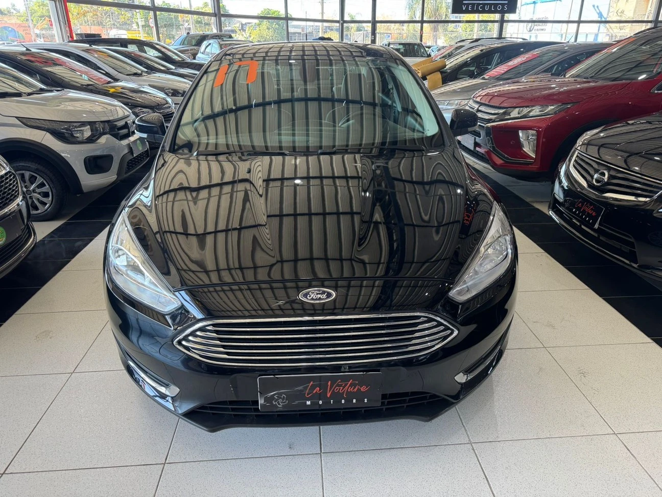 FORD FOCUS