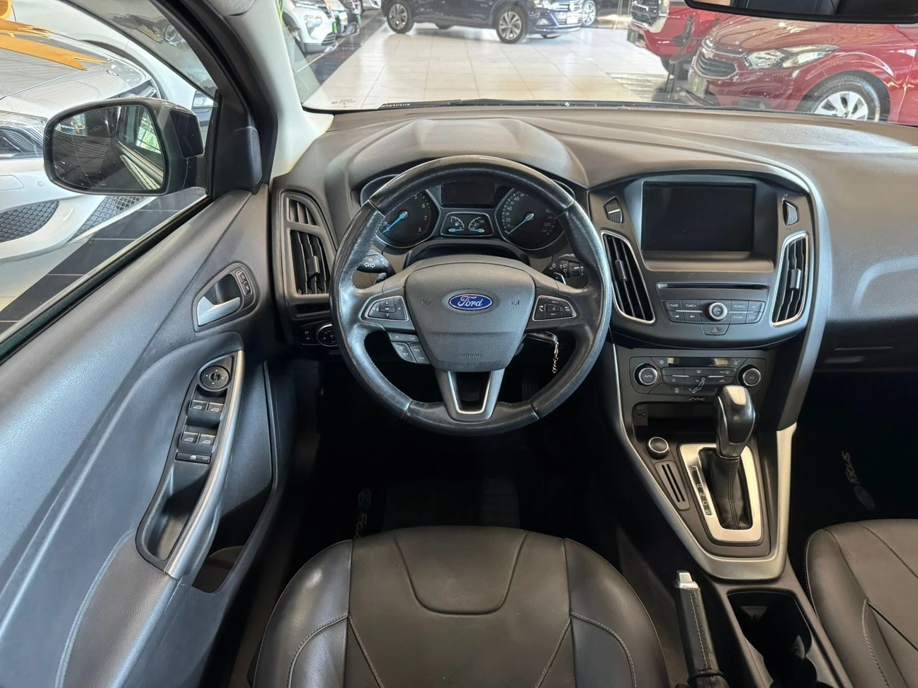 FORD FOCUS