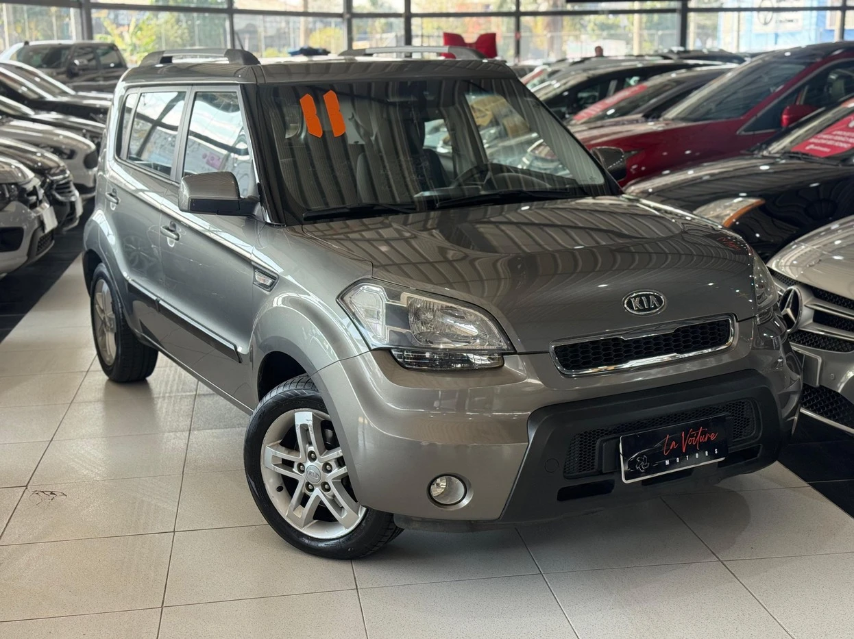 KIA SOUL