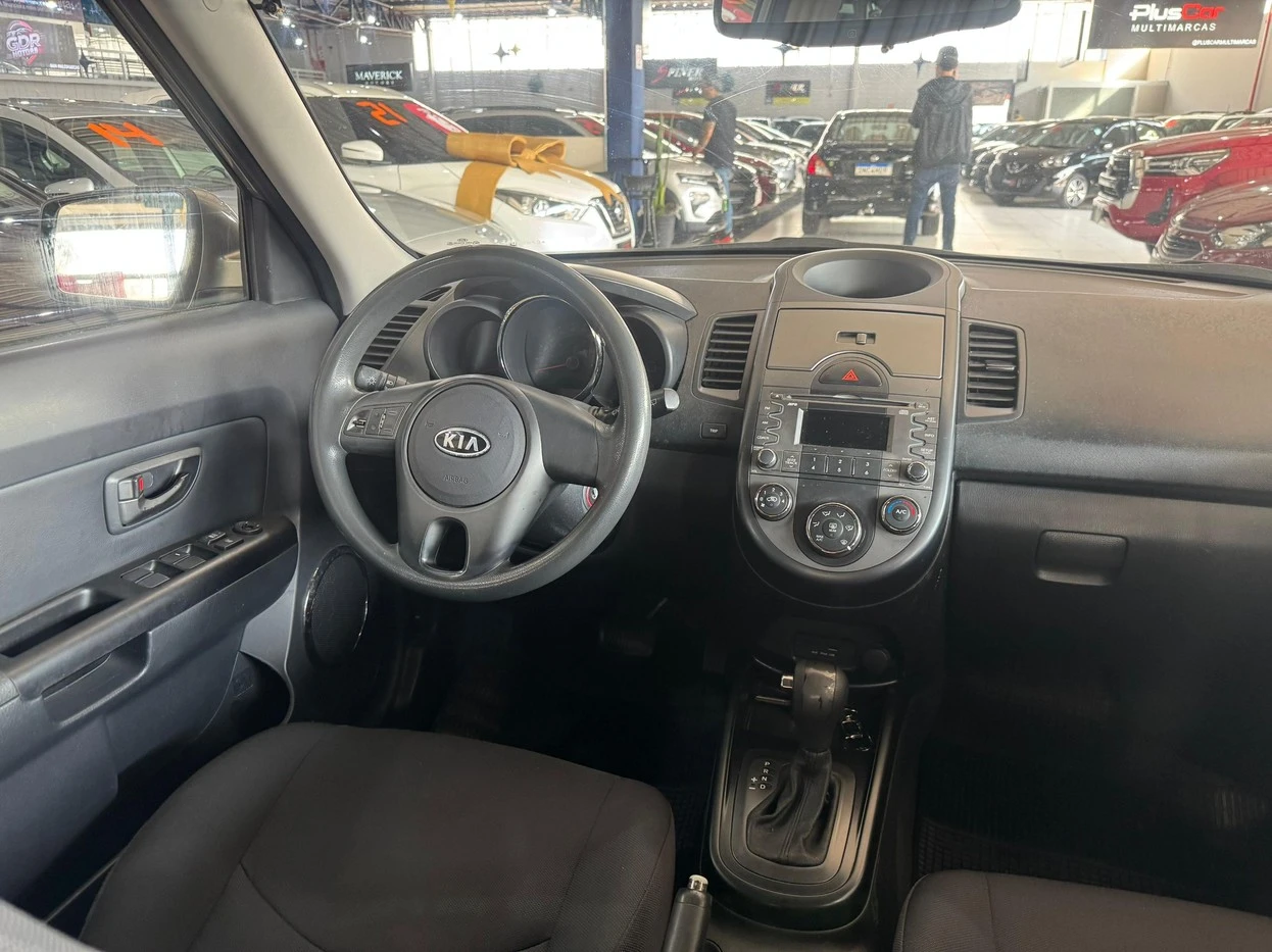 KIA SOUL