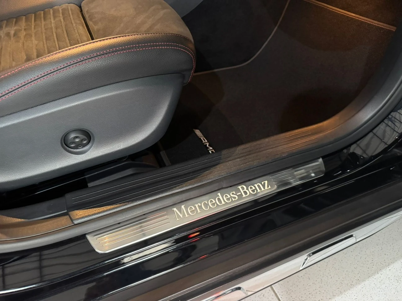 MERCEDES-BENZ GLA 250