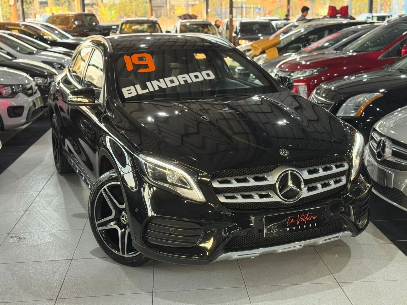 MERCEDES-BENZ GLA 250