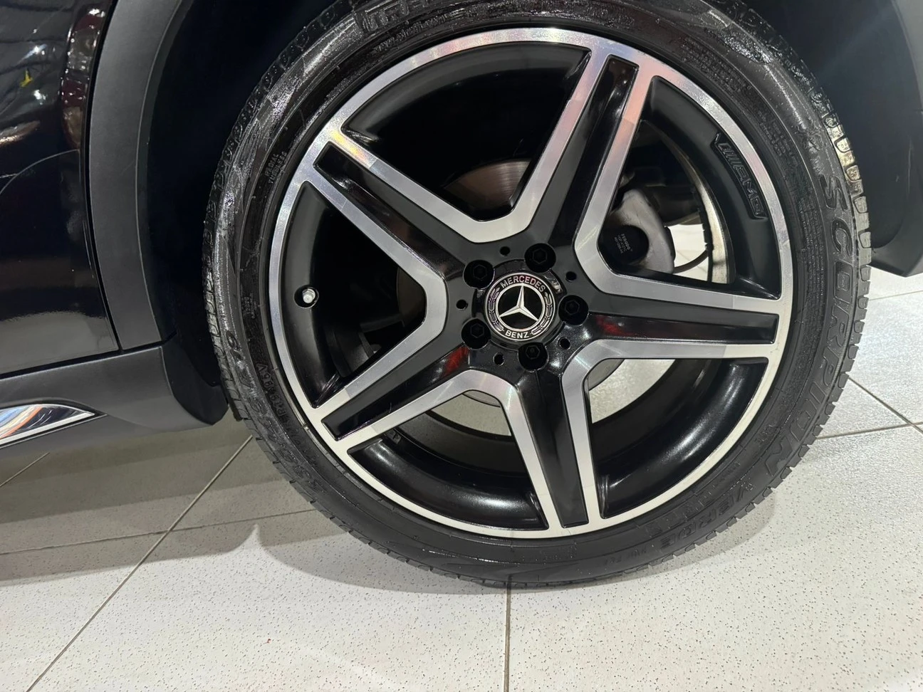 MERCEDES-BENZ GLA 250