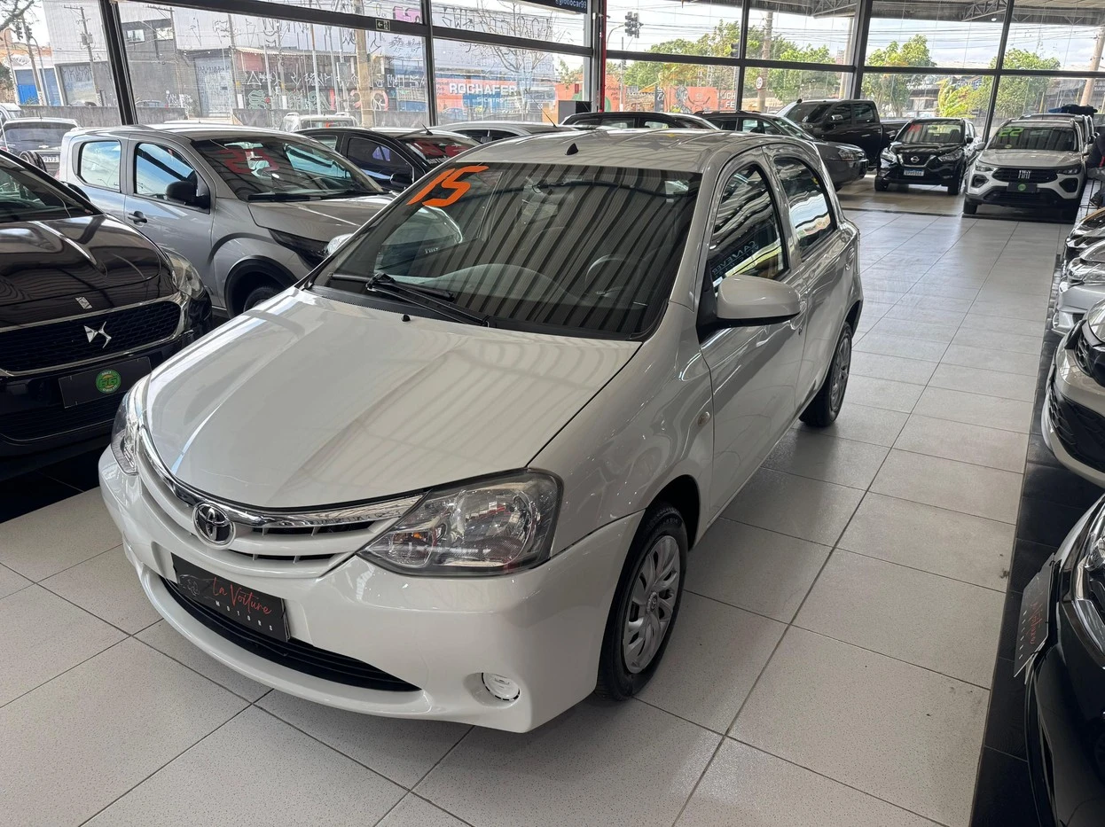 TOYOTA ETIOS