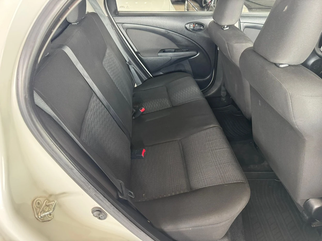 TOYOTA ETIOS
