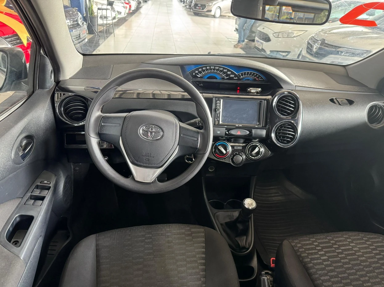 TOYOTA ETIOS