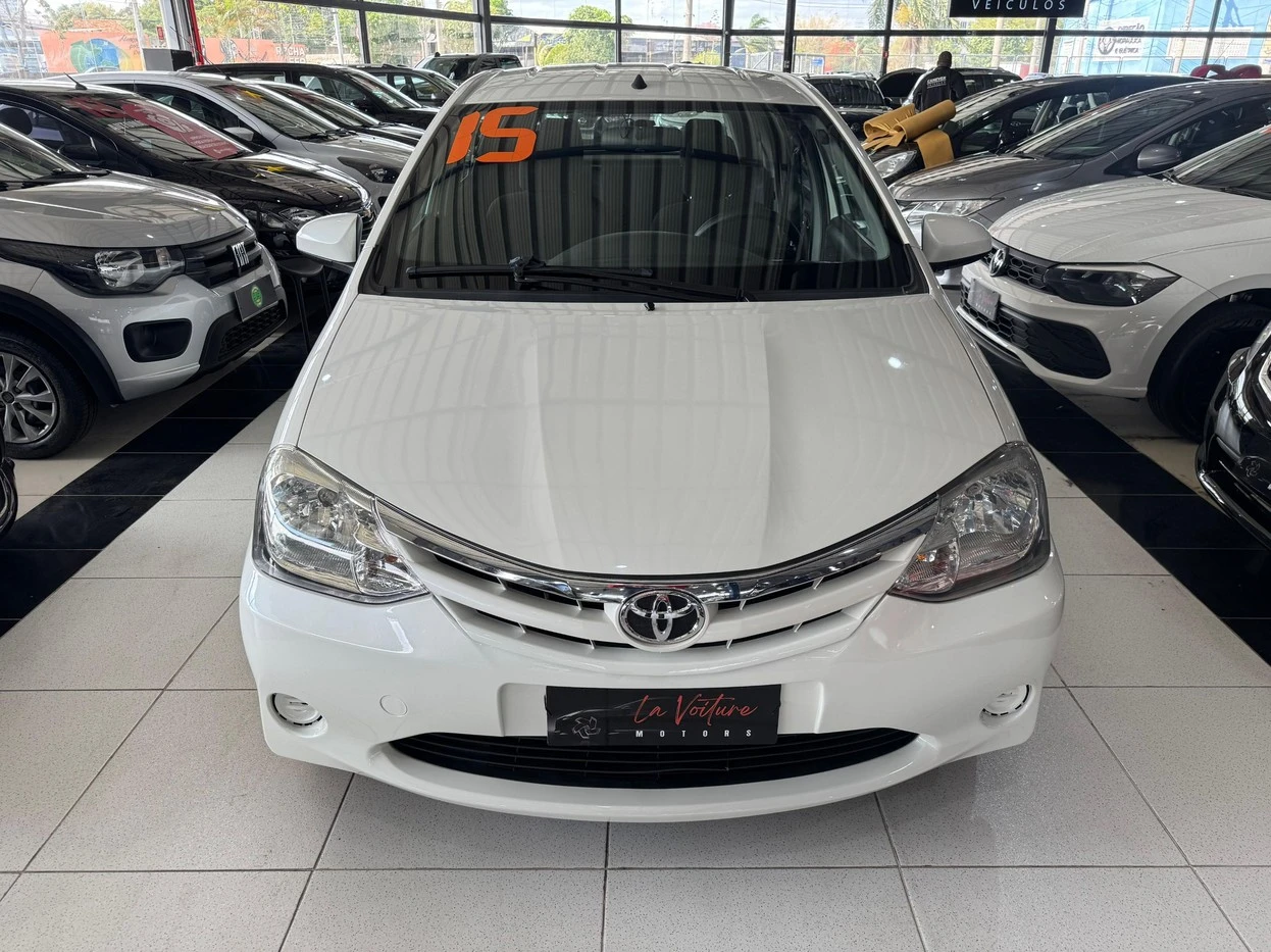 TOYOTA ETIOS