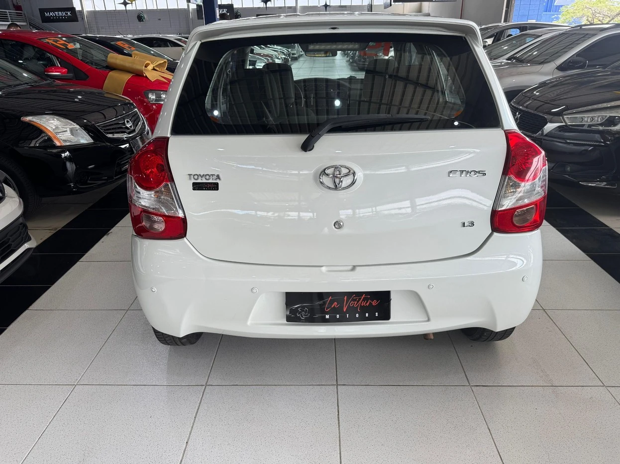TOYOTA ETIOS