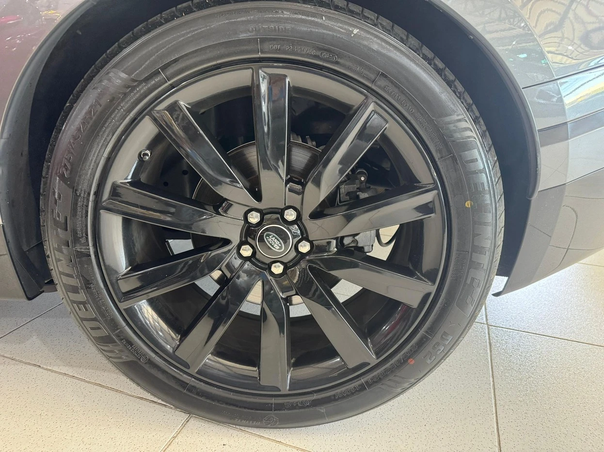 LAND ROVER RANGE ROVER VELAR